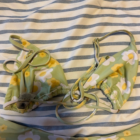 Blackbough bikini - Picture 6 of 6